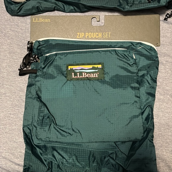 L.L. Bean Packing Cube and Zip Pouch Set - Picture 3 of 5